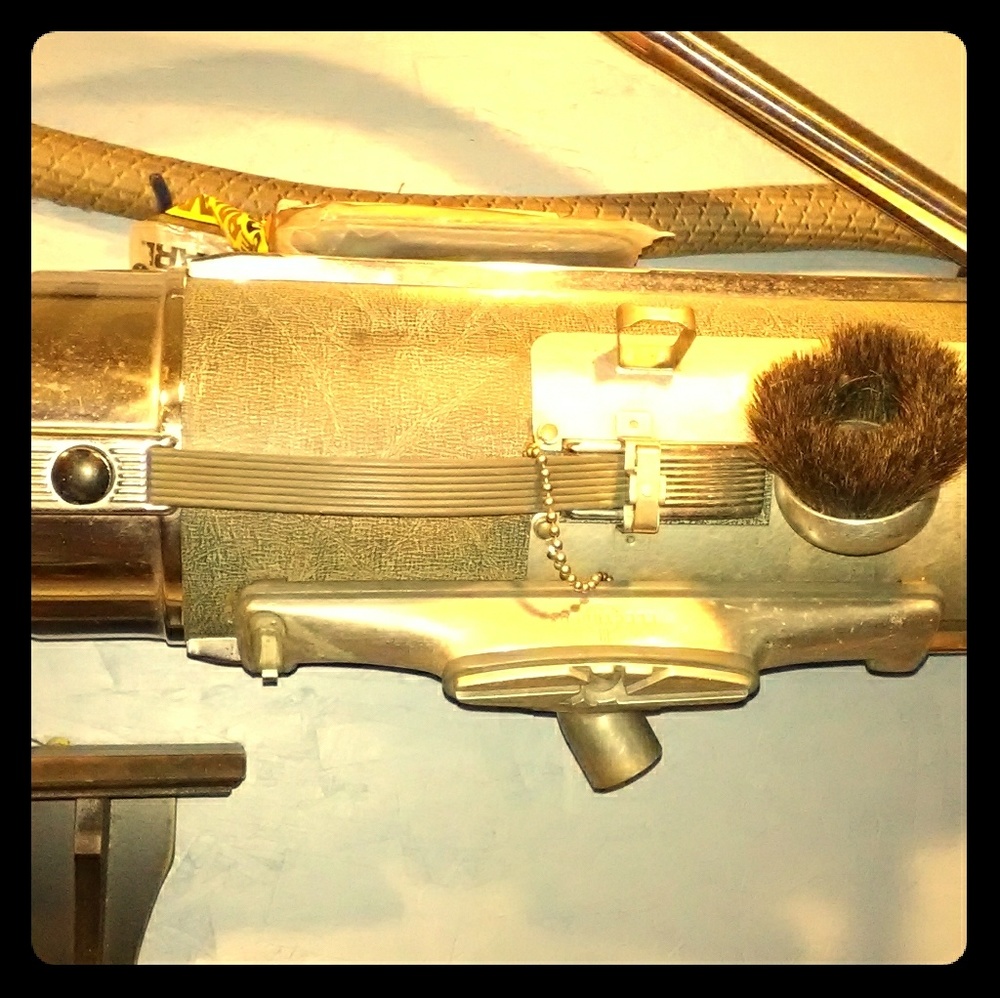 Vintage vacuum 1949 still WORKS!